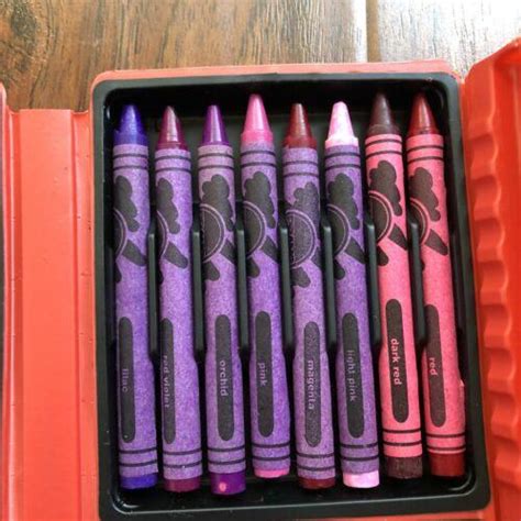 Vintage Prang Crayon 48 Color Set W Red Plastic Trifold Case Made In