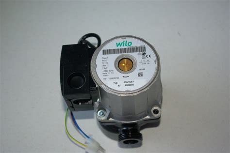 Pomp Wilo RS 15/5-1 - www.cevebro.nl