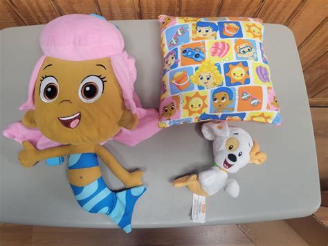 Bubble Guppies Goby Plush