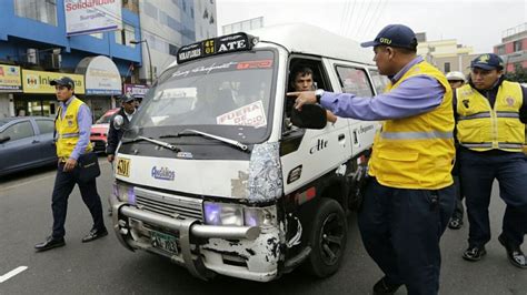 Municipalidad De Lima Intervino Combis Piratas En Av Angamos Lima