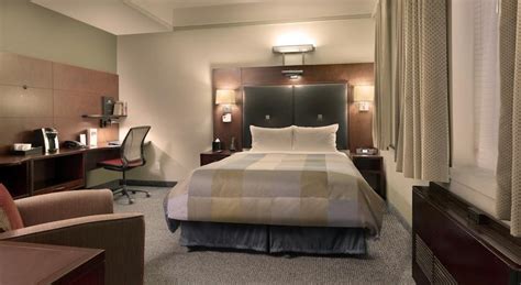 Club Quarters Hotel Midtown, New York City - Compare Deals