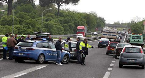 Quattro Morti In Un Incidente Stradale Sulla Salerno Reggio Calabria