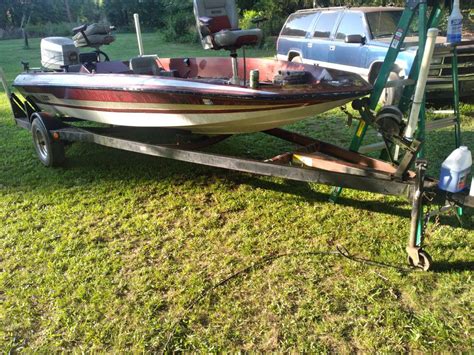 17 Foot Bass Boat For Sale In Iva Sc Offerup