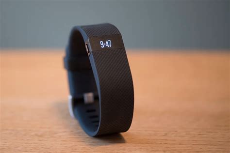 How Do You Charge A Fitbit Hr Citizenside