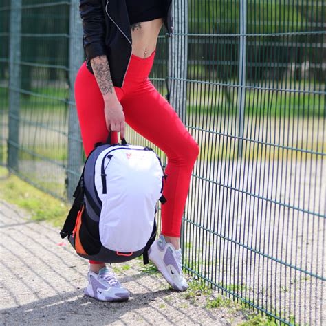 Купити спортивний рюкзак чоловічий Sportique 28л від MAD™
