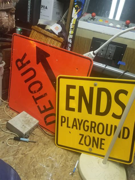 They're free : r/jschlattsubmissions