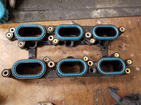 2001 2002 Jaguar S Type V6 30 Lower Intake Manifold Parts For Sale