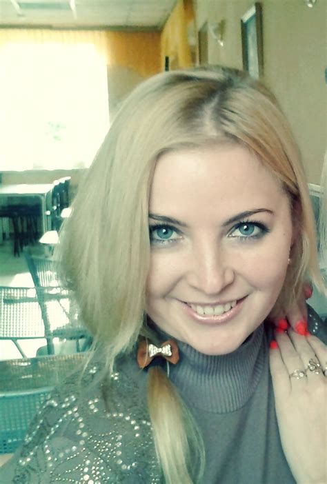 Amateur Blonde Vika From Moscow Russia Exposed Part Photo X Vid