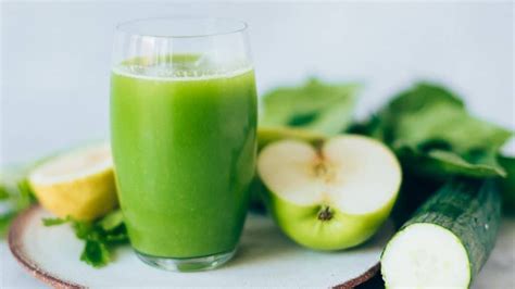 Cómo Hacer Jugo De Apio Y Manzana La Receta Para Preparar La Bebida