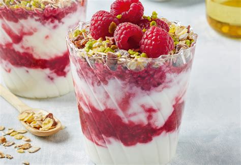 Joghurt Schichtdessert Mit Himbeeren Frisch Gekocht