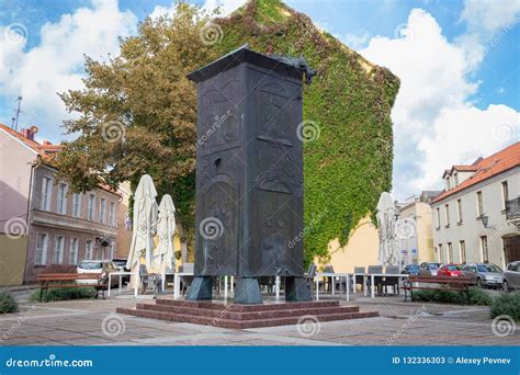 Klaipeda Lithuania September 22 2018 Bronze Sculpture Known As