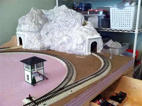 S scale train layouts - Model railroad layouts plansModel railroad ...