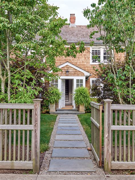 House & Home - 100 Outdoor Design Ideas From House & Home 