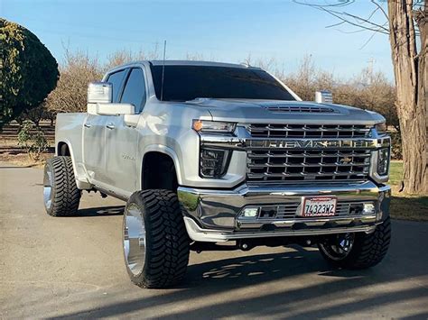 2020 Chevy Silverado 2500 Lifted Elethe58