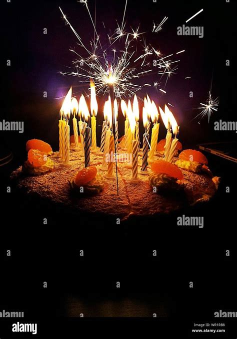 Sparkler candles hi-res stock photography and images - Alamy