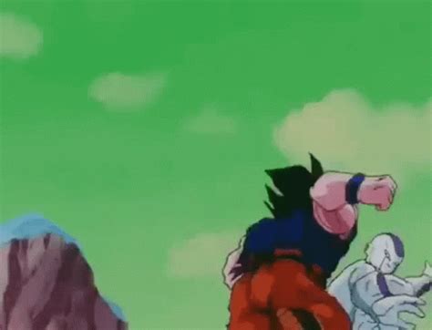 Goku Frieza Goku Frieza Gokuvsfrieza Discover Share Gifs Goku