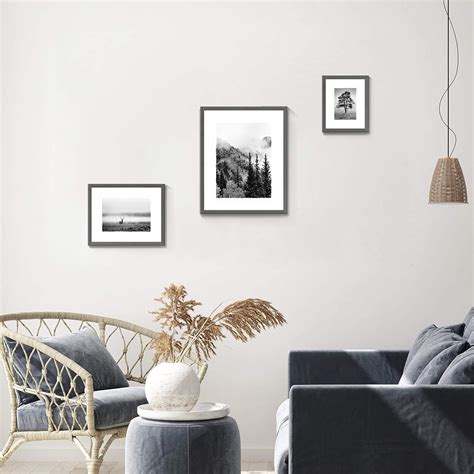 Wall Decor Ideas With Minimalist Style