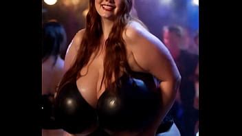 Animación de Busty Party Chick generada por IA XVIDEOS