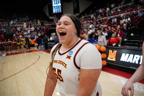 March Madness Iowa States Audi Crooks Drops 40 Leads Cyclones To 20