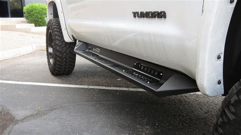 2018 Toyota Tundra Side Steps