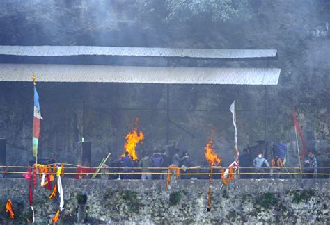 Relatives of Nepal plane crash victims decry slow autopsy | Aviation ...