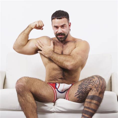 Play Interactive Gay Sex Games With Hotties From Jerkmate