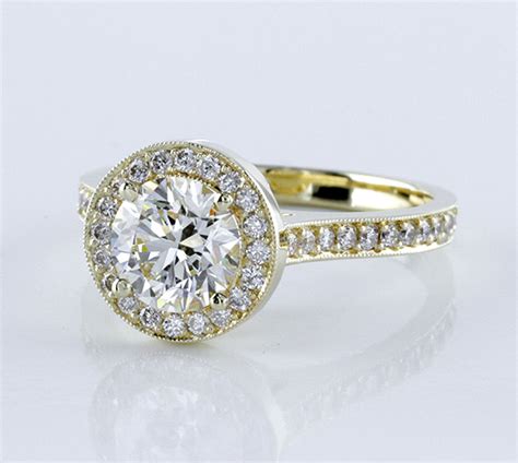 Pavé Engagement Setting for Round Diamond Adiamor