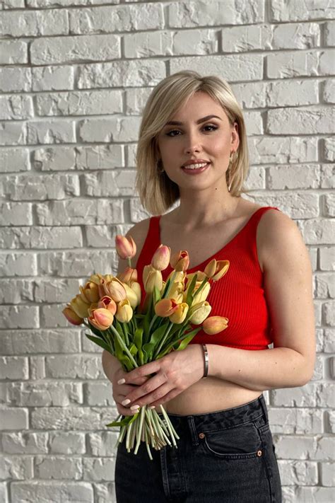 Charming Lilia Y O From Kiev With Blonde Hair Id Ladadate