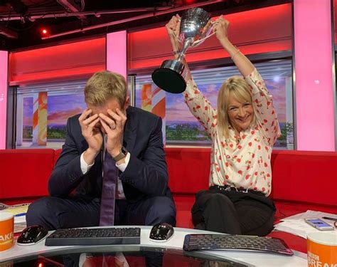 Louise Minchin Twitter Star Calls Dan Walker Miffed After Showing Bbc Breakfast Star Up