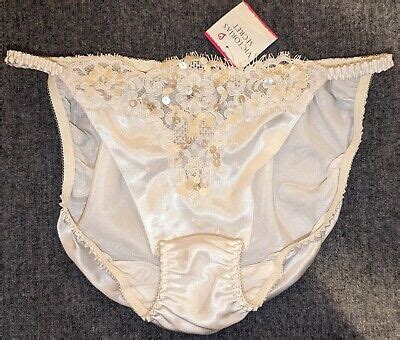 Nwt Vintage Victoria S Secret Satin Lace String Bikini Panties S