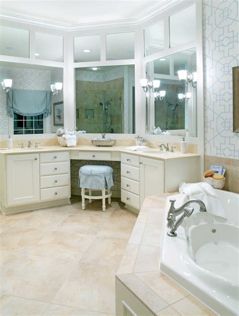Bathroom Hardware & Mirrors Gallery | IBP of Tampa