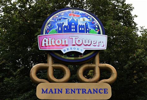 Alton Towers Sign