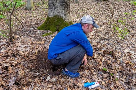 How To Poop In The Woods When Backpacking — Into The Backcountry