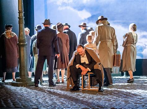 An Inspector Calls Theatre Review Quays Life