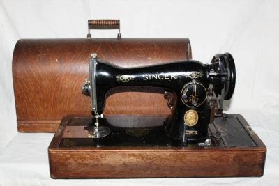 Vintage Singer K Electric Sewing Machine Bak Motor Bentwood