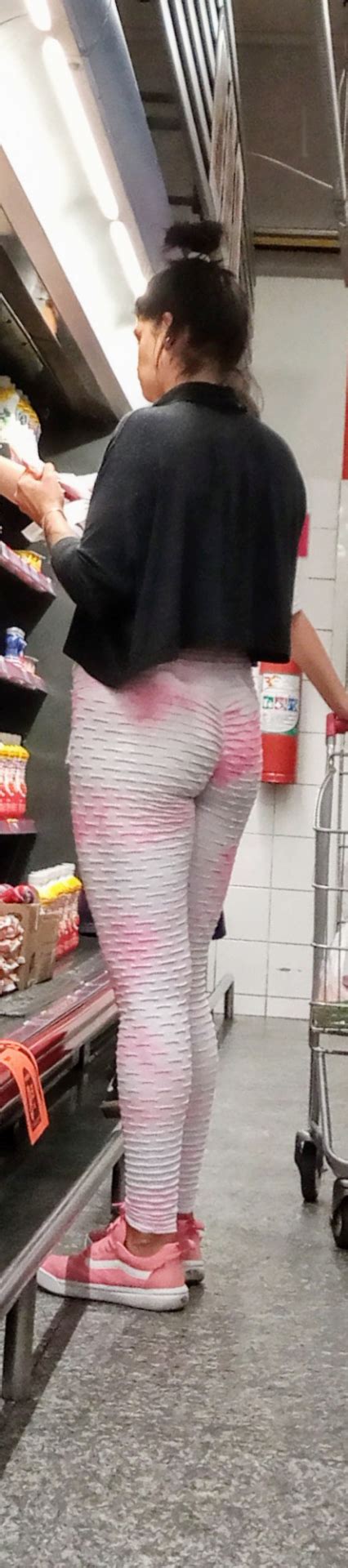 Milf In White And Pink Leggings Spandex Leggings Yoga Pants Forum