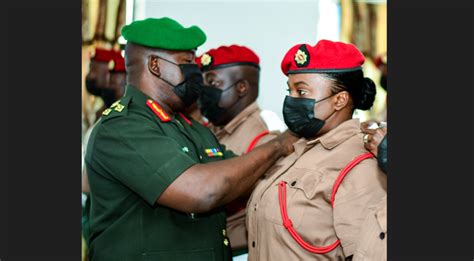 Female army ranks serving at border posts - Chief of Staff - News Room ...