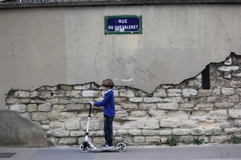 Images Gratuites rue planche à roulette garçon Paris mur