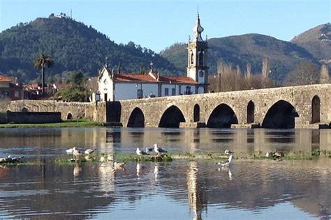 Viana Do Castelo Ponte De Lima Barcelos Tour