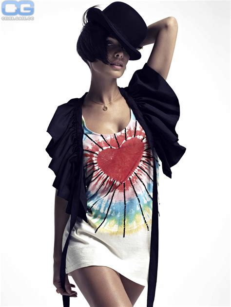 Natalie Imbruglia Nude Pictures Onlyfans Leaks Playboy Photos Sex Scene Uncensored