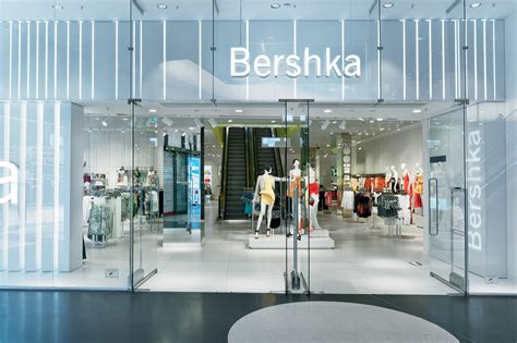 BERSHKA FLAGSHIP STORES | Zumtobel