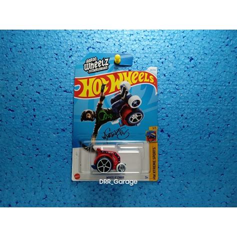 Jual Hot Wheels Wheelie Chair Red Shopee Indonesia