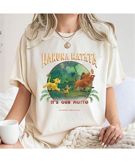 Disney Lion King Hakuna Matata Motto Simba Timon Pumbaa T Shirt Disney