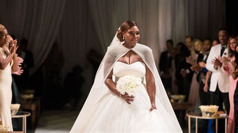 Serena Williams’s Fancy Cozy Sneakers Should Be Every Bride’s Secret