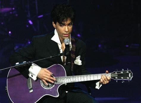 Prince's Greatest Guitars | Photo 2 | TMZ.com