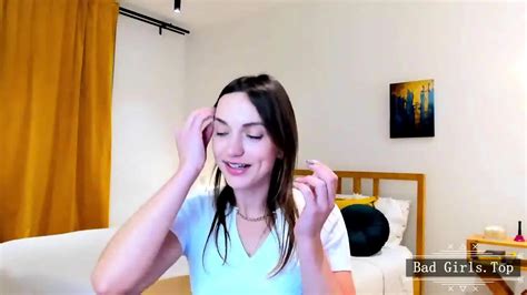 Very Pretty Busty And Booty Webcam Milf Solo Show