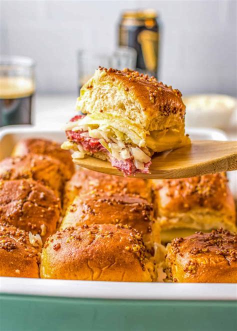 Reuben Sliders Recipe Recipes Cooking Baked Dishes