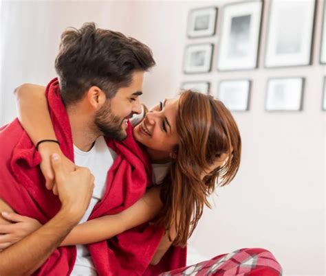 Sexuológovia vyrátali koľkokrát treba mať sex PODĽA VEKU Spĺňate to Čumil