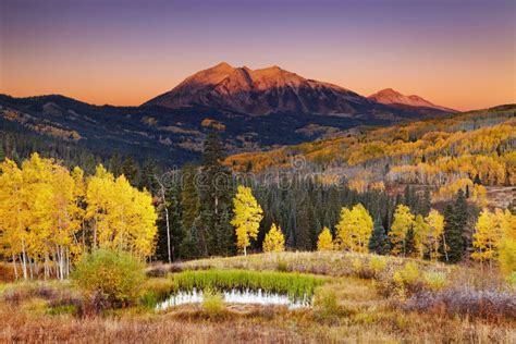 Paysage De Montagne Dautomne Le Colorado Etats Unis Photo Stock