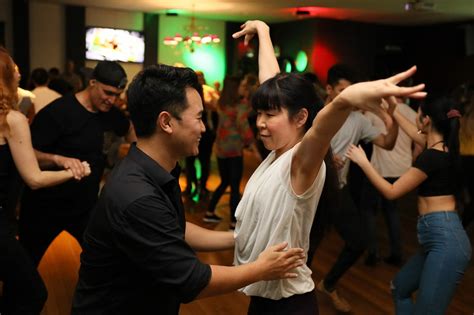 Salsa Beginners Classes In Sydney Enjoy Week Free Trial On Us